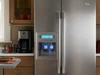 Холодильник на кухне — правила размещения, фото примеров, советы дизайнеров.