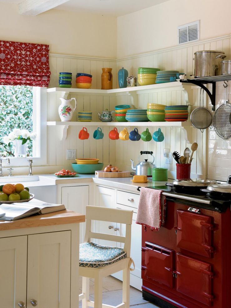 ci-farrow-and-ball-the-art-of-color-pg49_white-kitchen-colorful-dishware_3x4-jpg-rend-hgtvcom-1280-1707