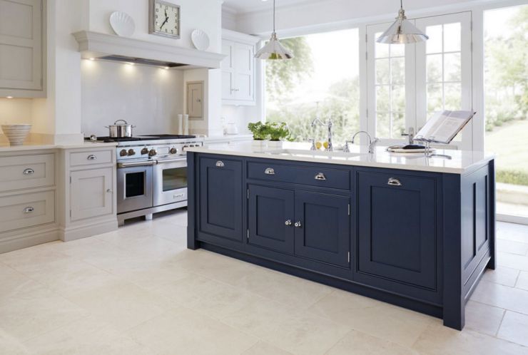 blue-kitchen-cabinets-35_sebring-services