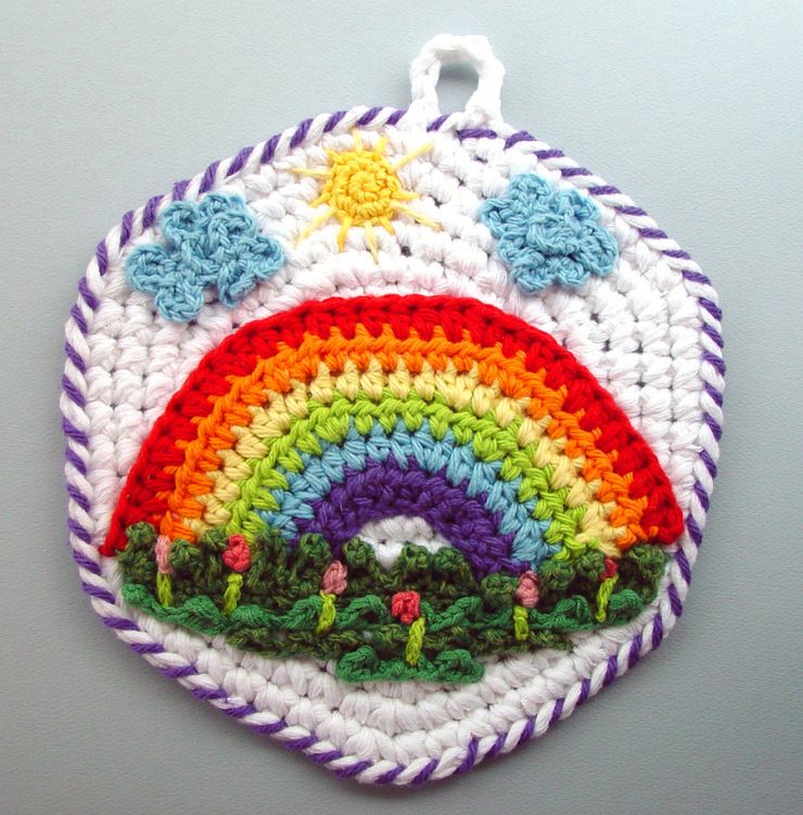 crochet_rainbow_pot_holder_by_meekssandygirl-d3els8j