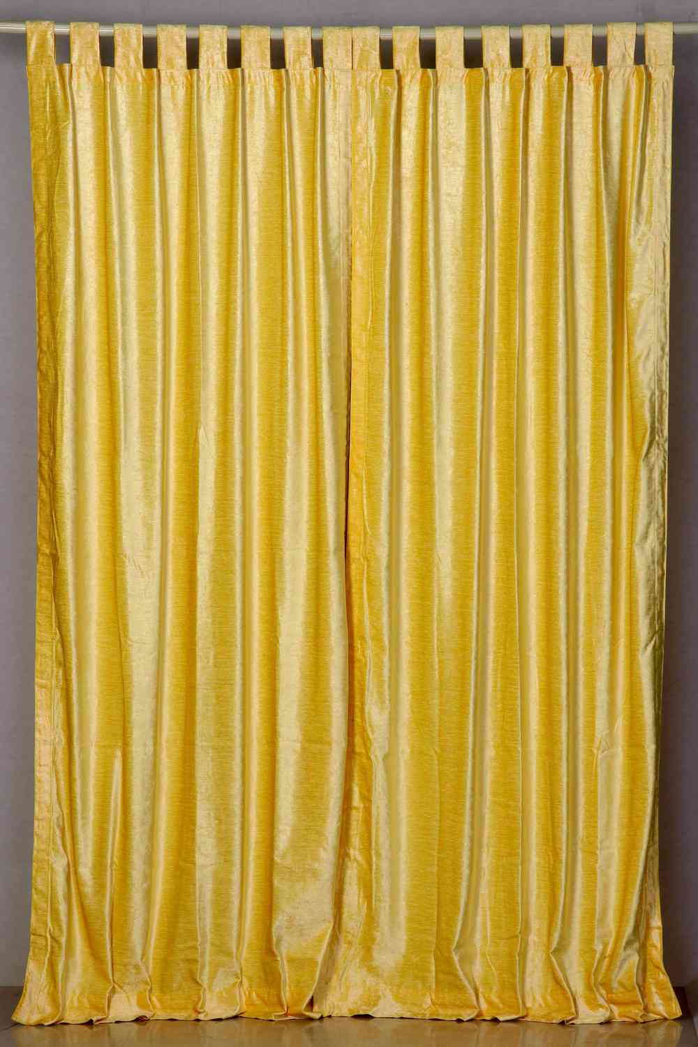 Желтые шторы (56)